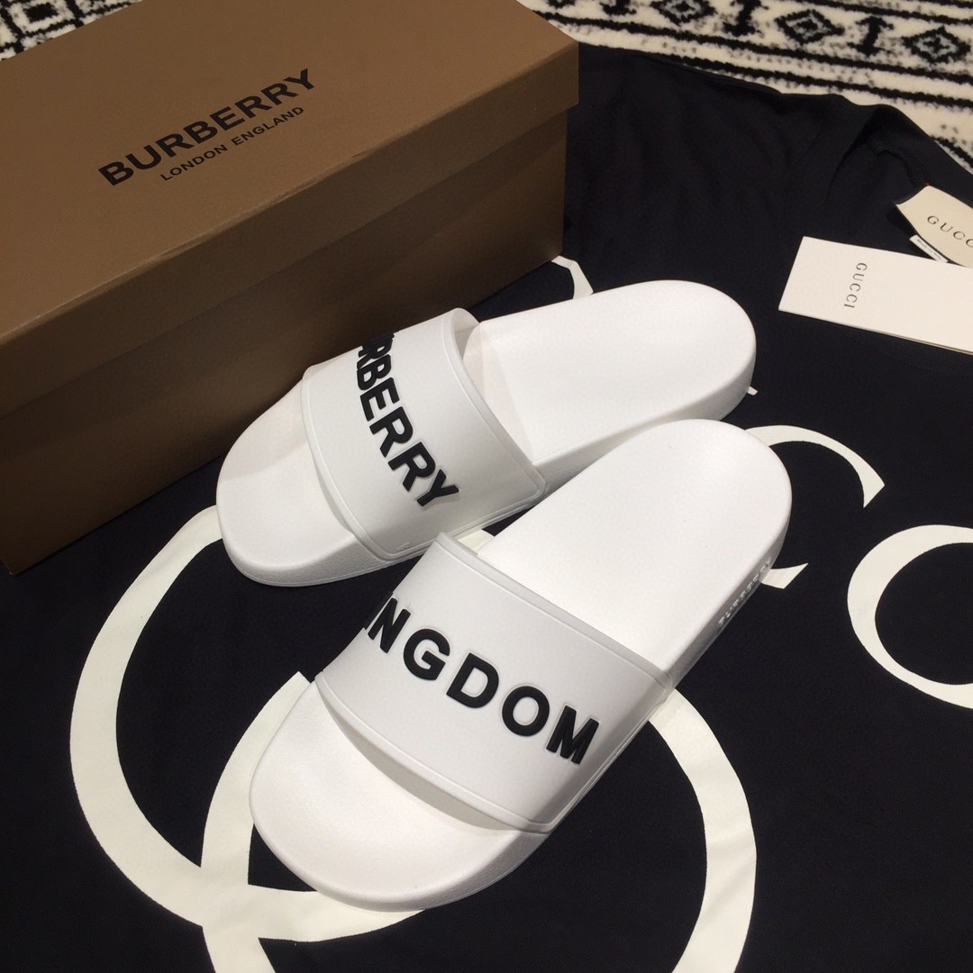Burberry Women's Kingdom Slide Sandals - PerfectKickZ