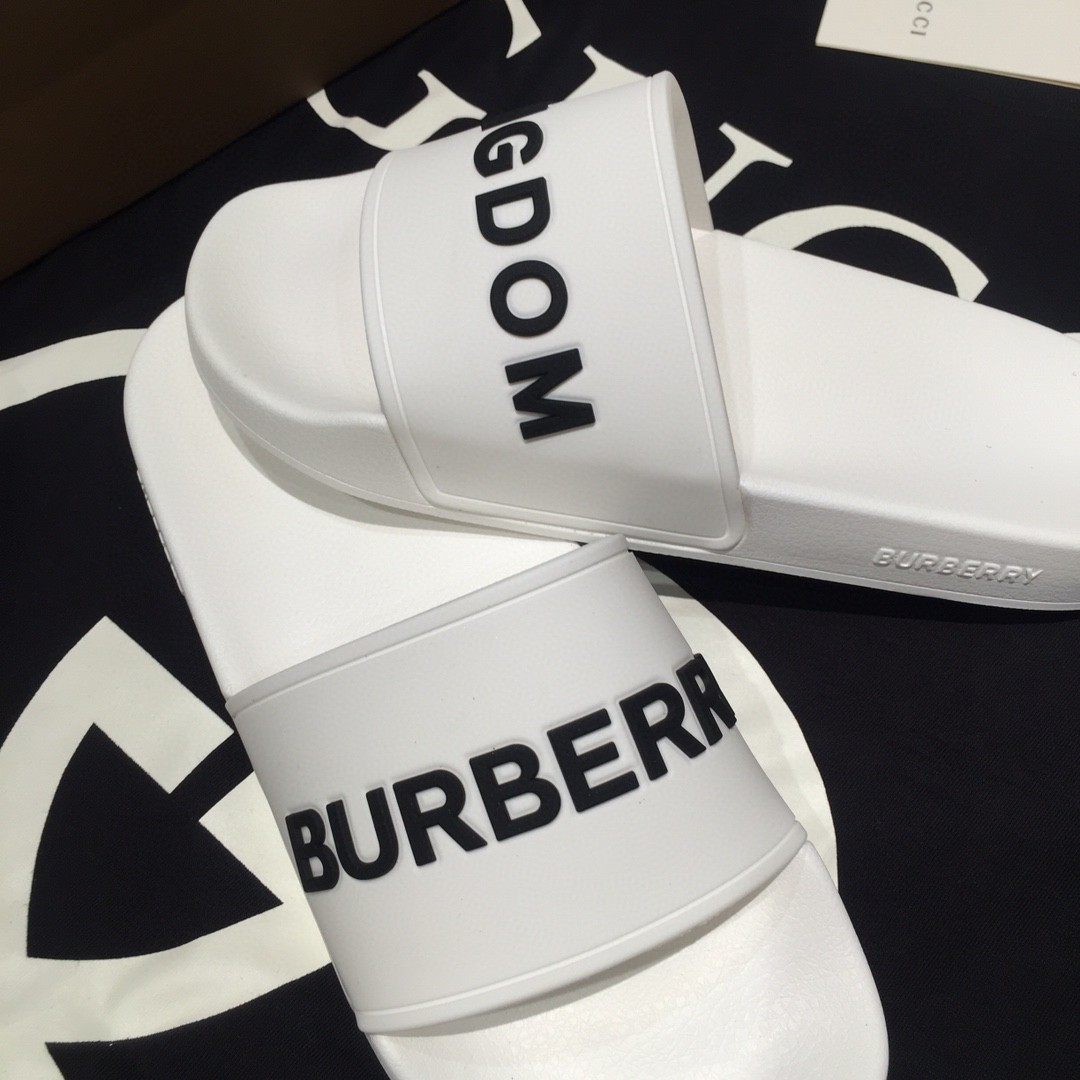 Burberry Women's Kingdom Slide Sandals - PerfectKickZ