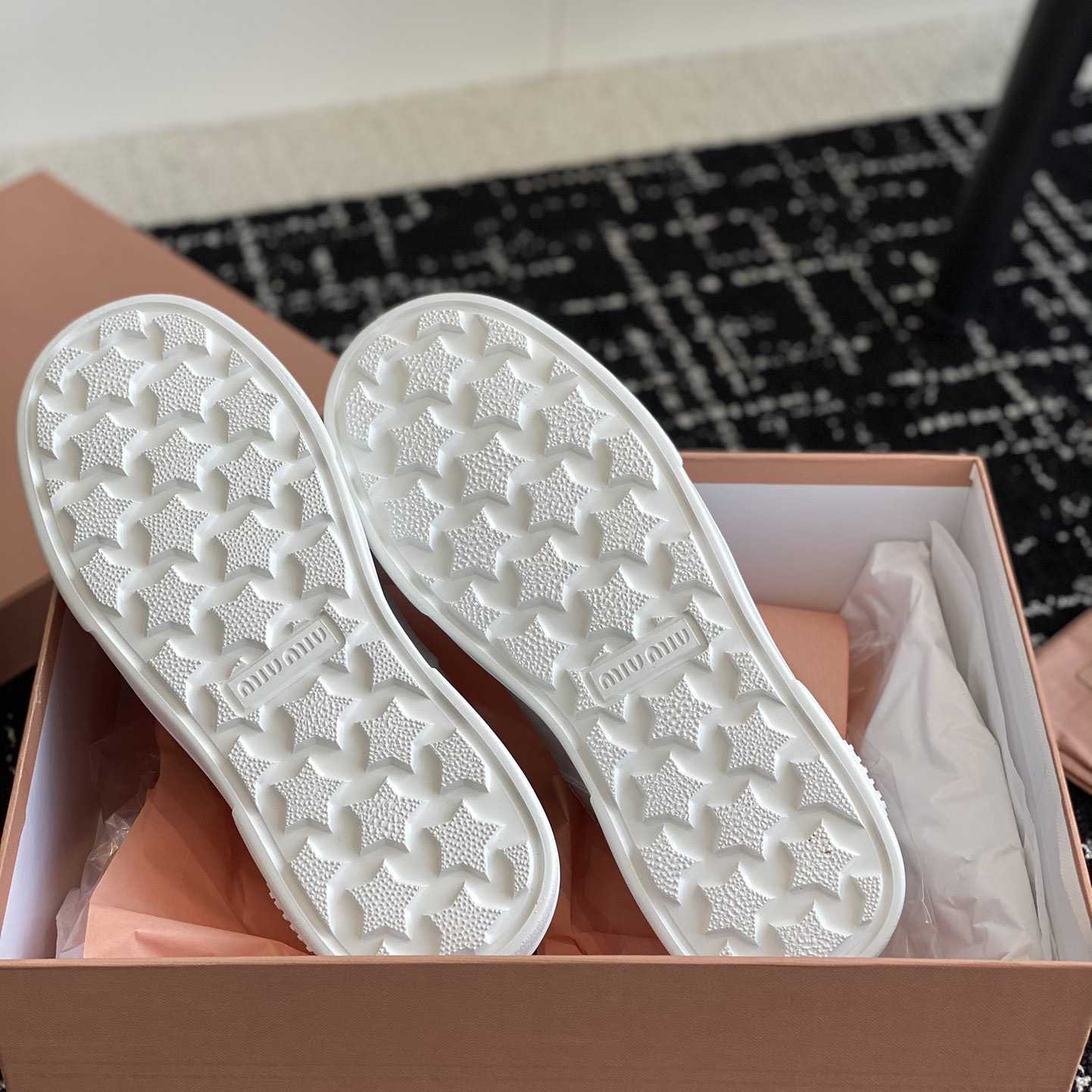 Miu Miu Bleached Leather Sneakers - 