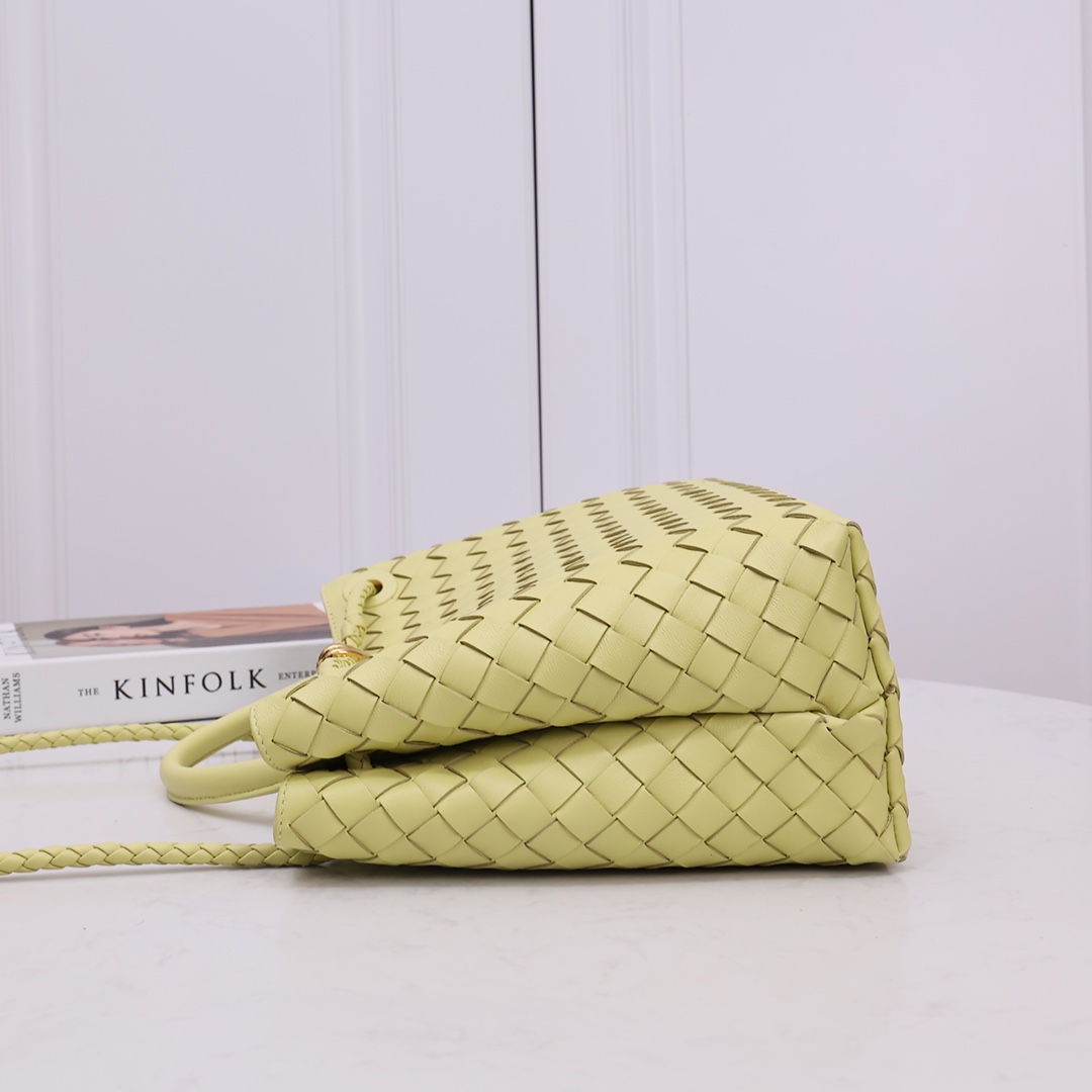 Bottega Veneta Medium Andiamo - PerfectKickZ
