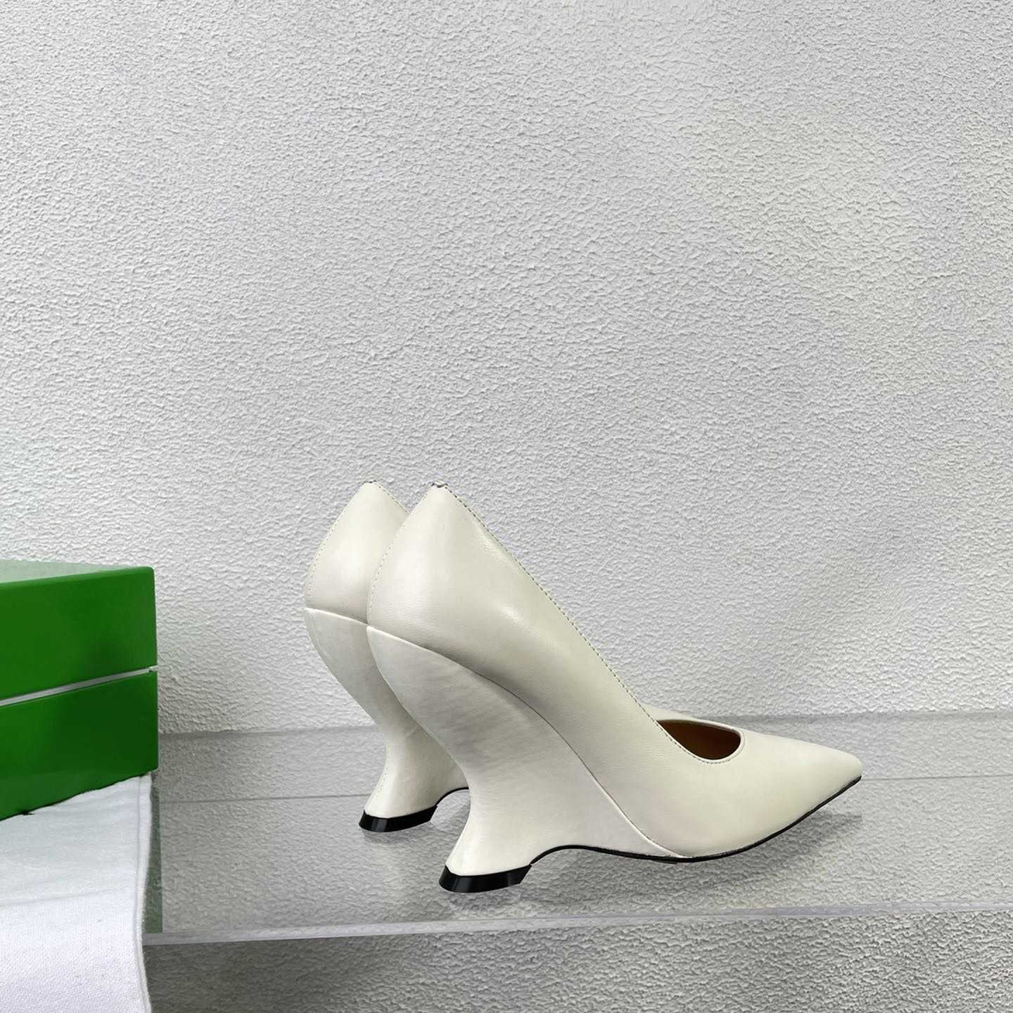 Bottega Veneta Punta Pump - PerfectKickZ