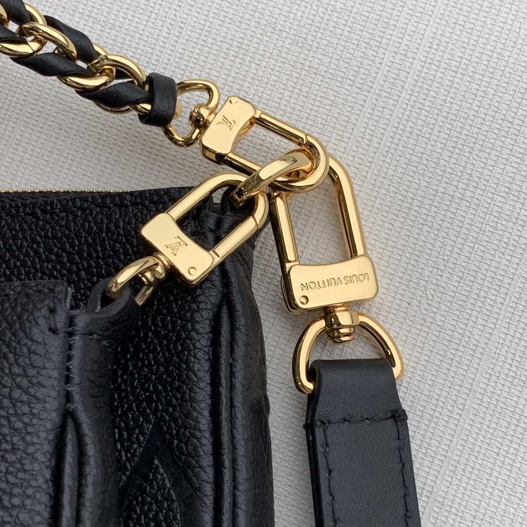 Louis Vuitton Multi Pochette Accessoires   (24 x 13.5 x 4cm) M57631 - PerfectKickZ