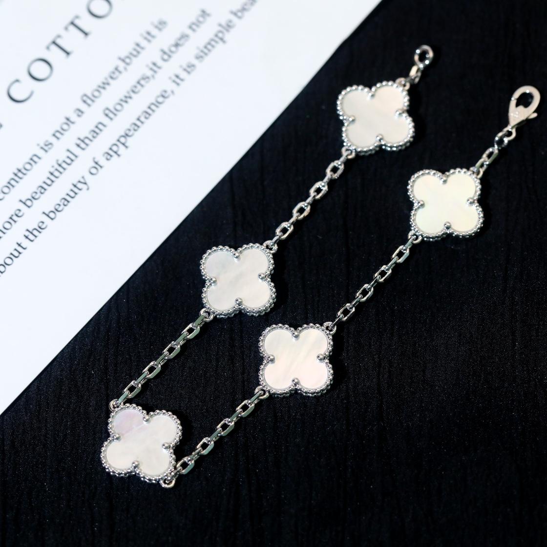 Van Cleef & Arpels Bracelet - PerfectKickZ