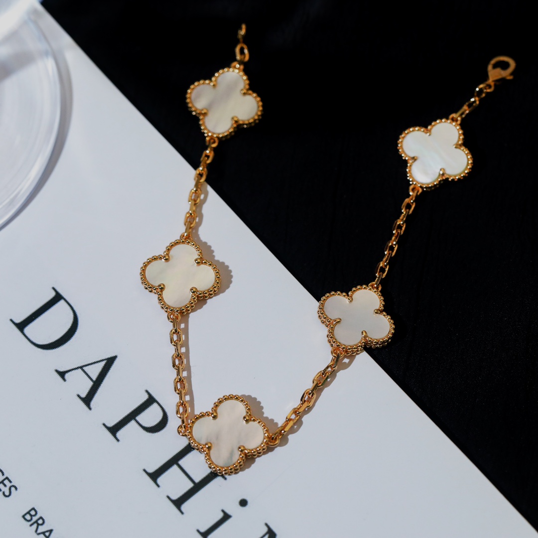Van Cleef & Arpels Bracelet - PerfectKickZ