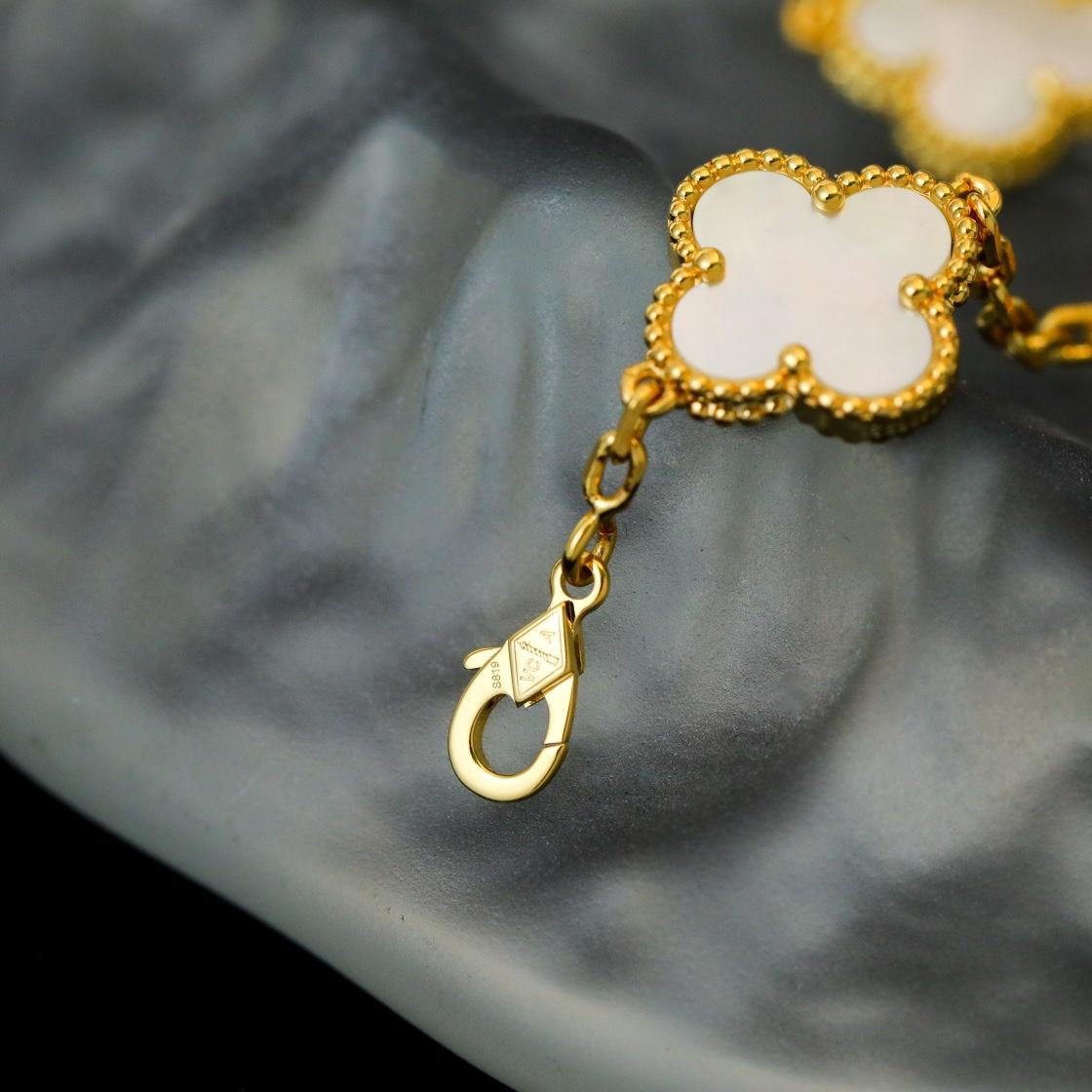 Van Cleef & Arpels Bracelet - PerfectKickZ