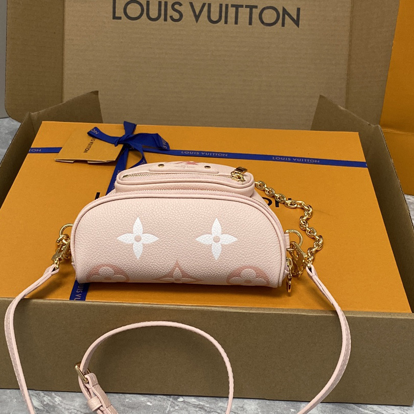 Louis Vuitton Mini Bumbag (17x12x9.5cm)      M82347 - PerfectKickZ