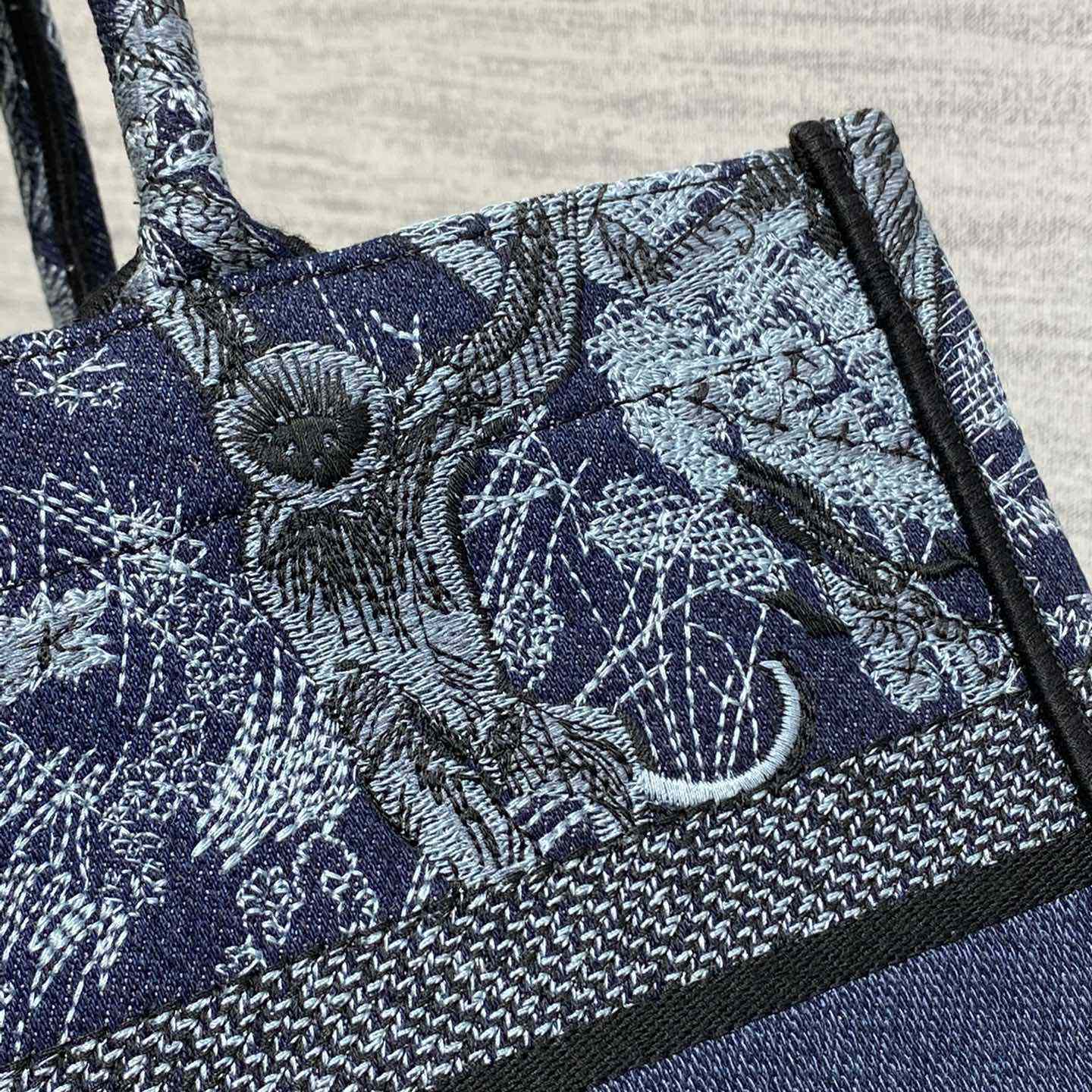 Dior Medium Dior Book Tote - PerfectKickZ