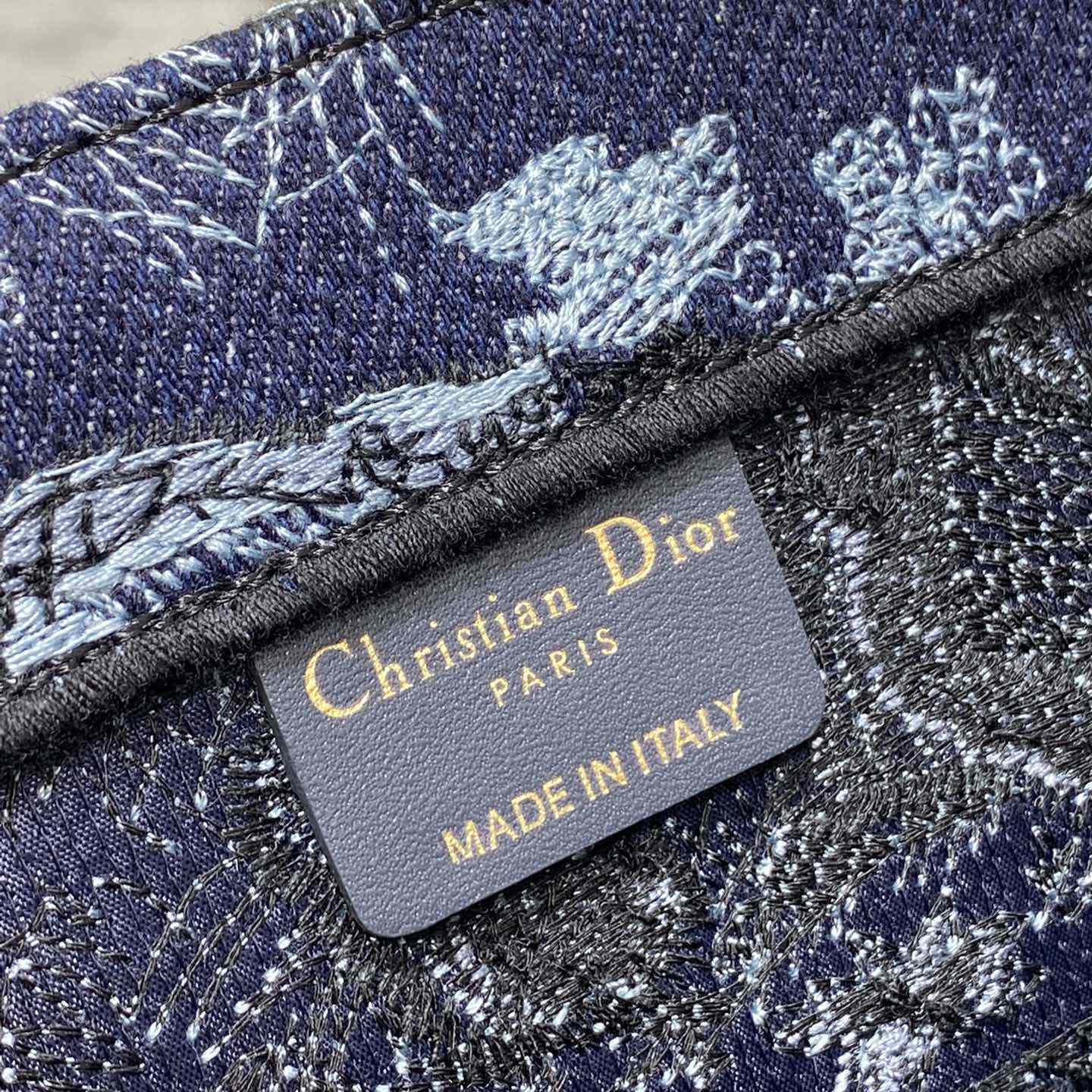 Dior Medium Dior Book Tote - PerfectKickZ
