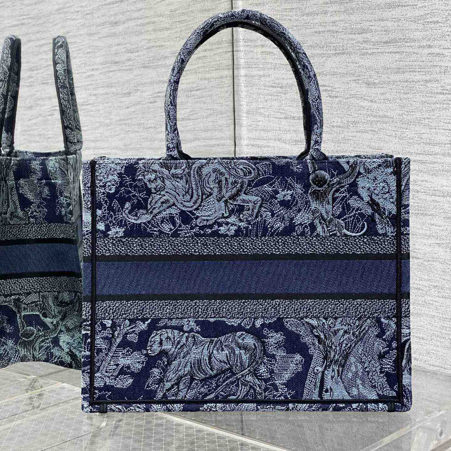 Dior Medium Dior Book Tote - PerfectKickZ