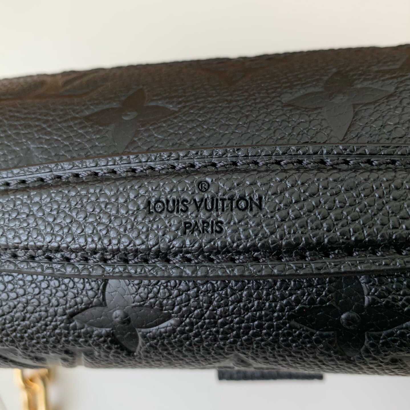 Louis Vuitton  Pochette Metis East West  (21.5 x 13.5 x 6 cm)      M46595 - PerfectKickZ