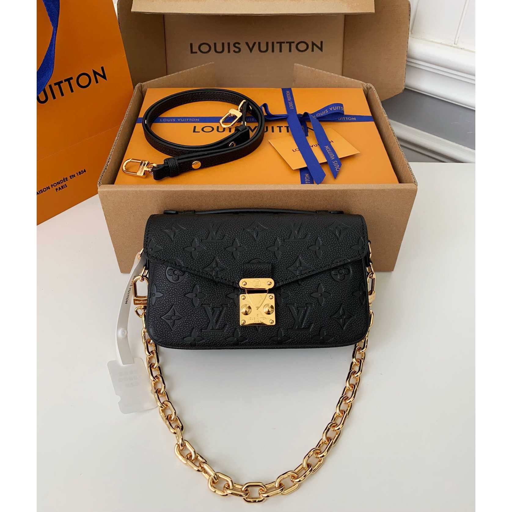 Louis Vuitton  Pochette Metis East West  (21.5 x 13.5 x 6 cm)      M46595 - PerfectKickZ