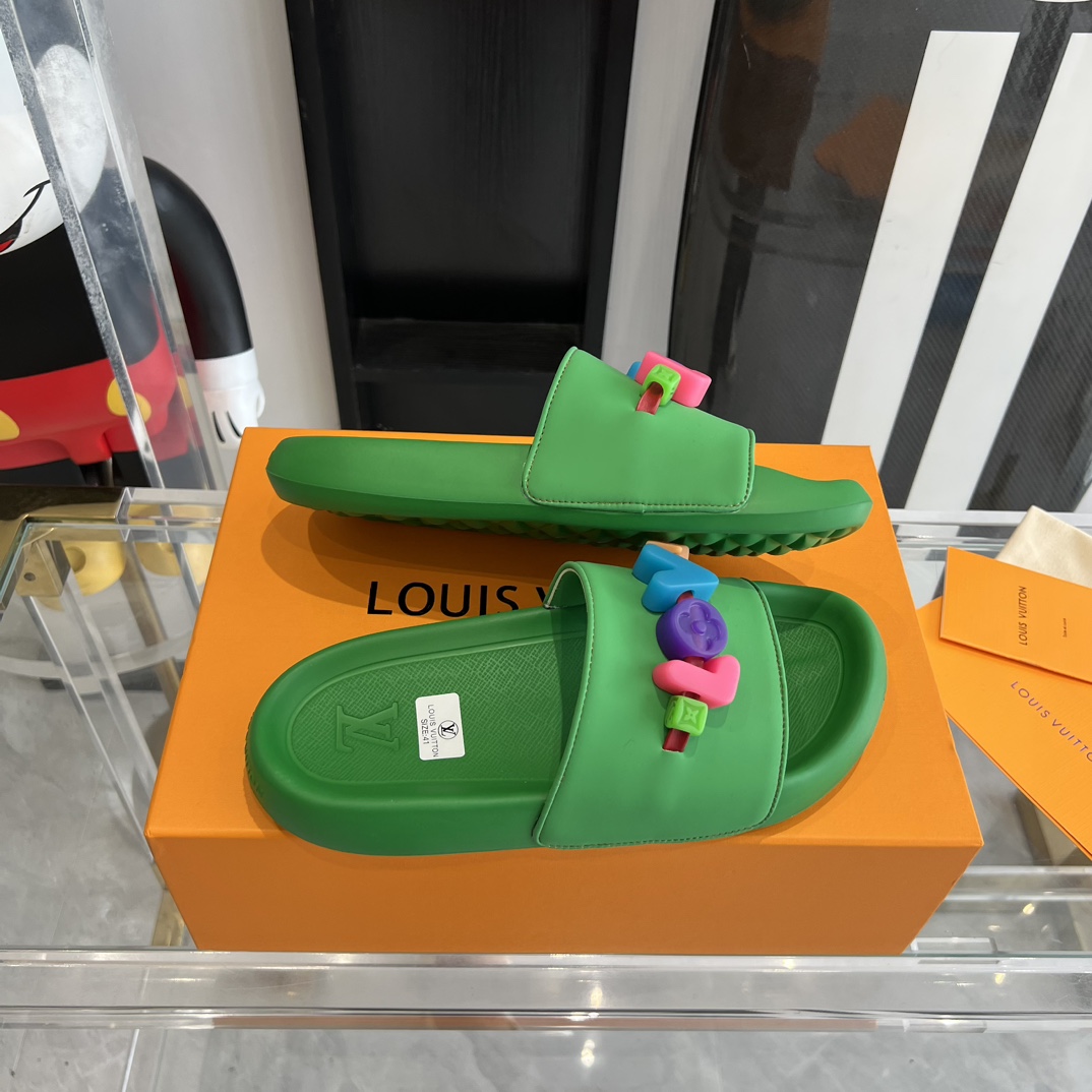 Louis Vuitton Pool Pillow Flat Comfort Mule Sandals - PerfectKickZ
