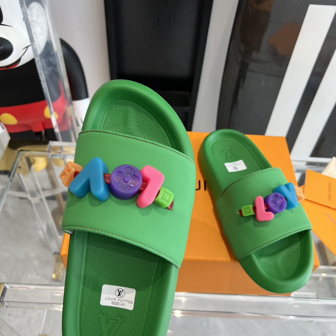 Louis Vuitton Pool Pillow Flat Comfort Mule Sandals - PerfectKickZ