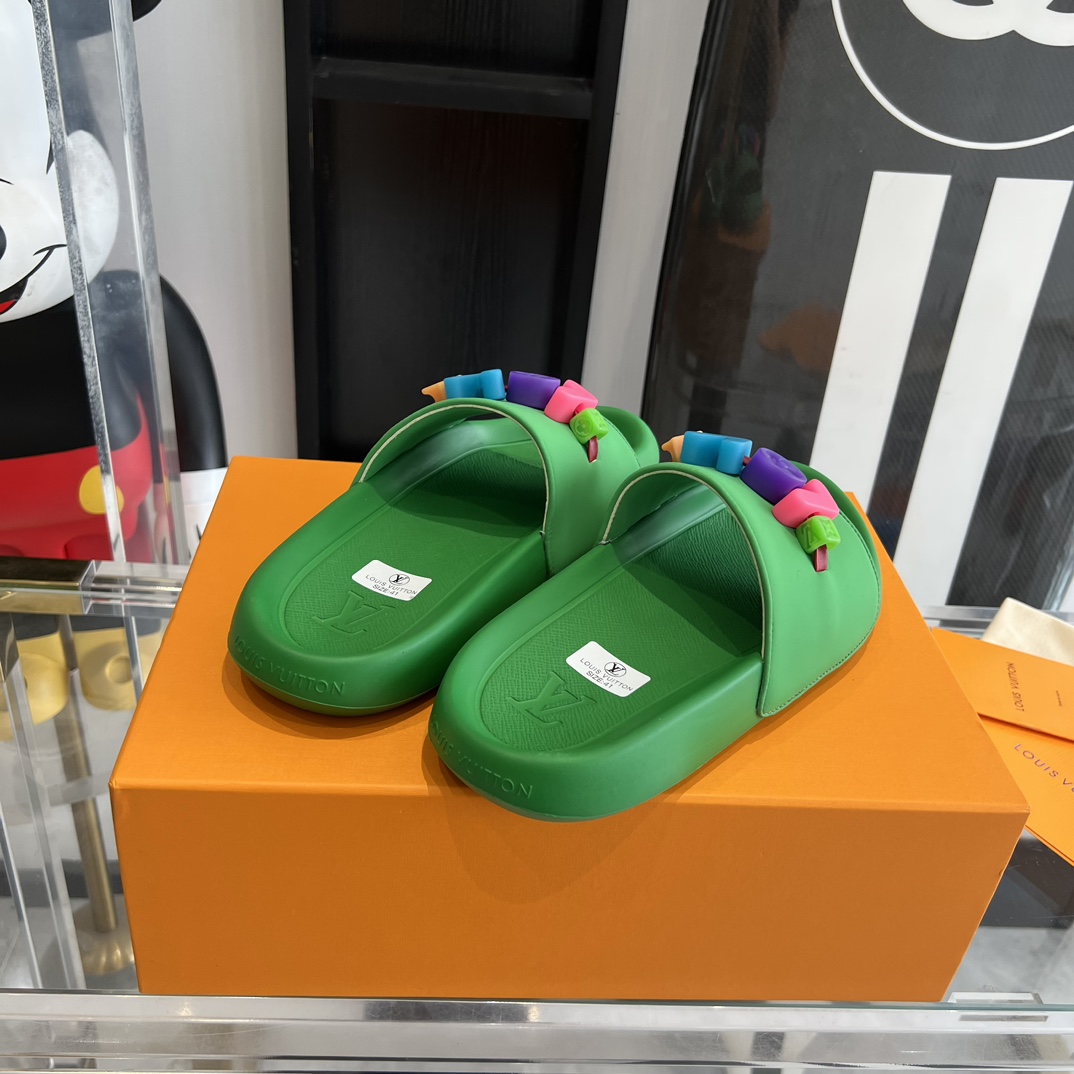 Louis Vuitton Pool Pillow Flat Comfort Mule Sandals - PerfectKickZ