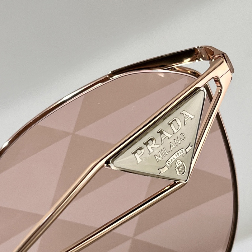Prada Symbole sunglasses    SPR50zs - PerfectKickZ