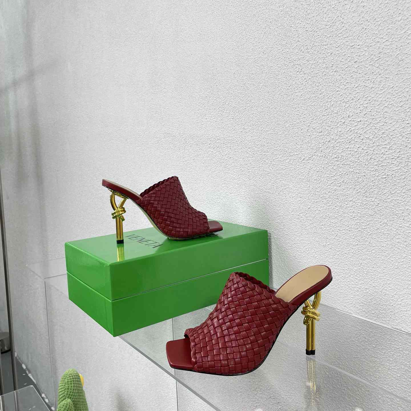 Bottega Veneta Knot Mule - PerfectKickZ