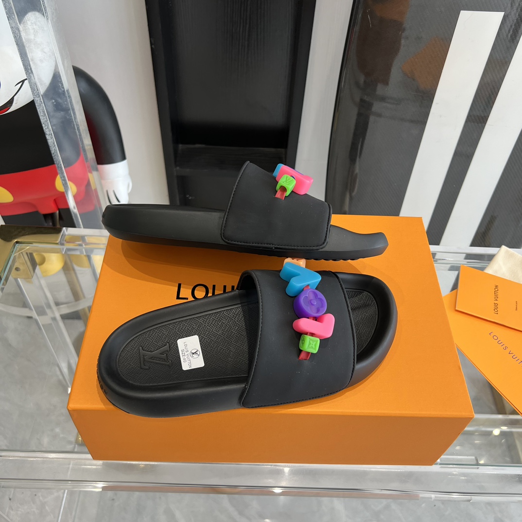 Louis Vuitton Pool Pillow Flat Comfort Mule Sandals - PerfectKickZ
