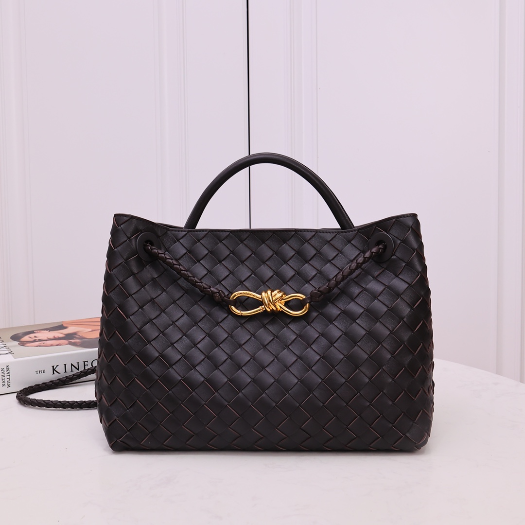 Bottega Veneta Medium Andiamo - PerfectKickZ