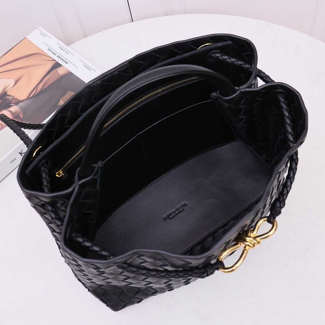 Bottega Veneta Medium Andiamo - PerfectKickZ