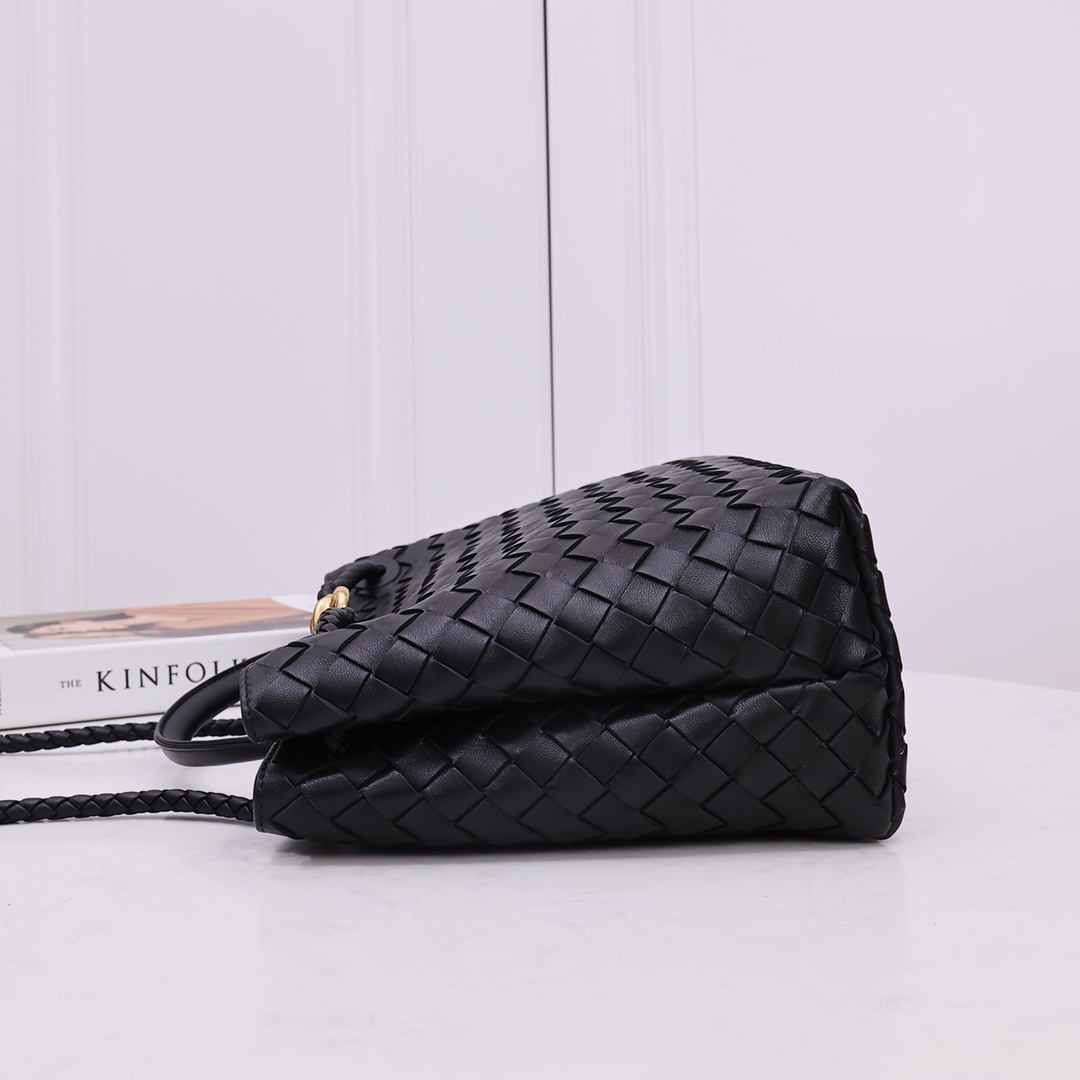 Bottega Veneta Medium Andiamo - PerfectKickZ