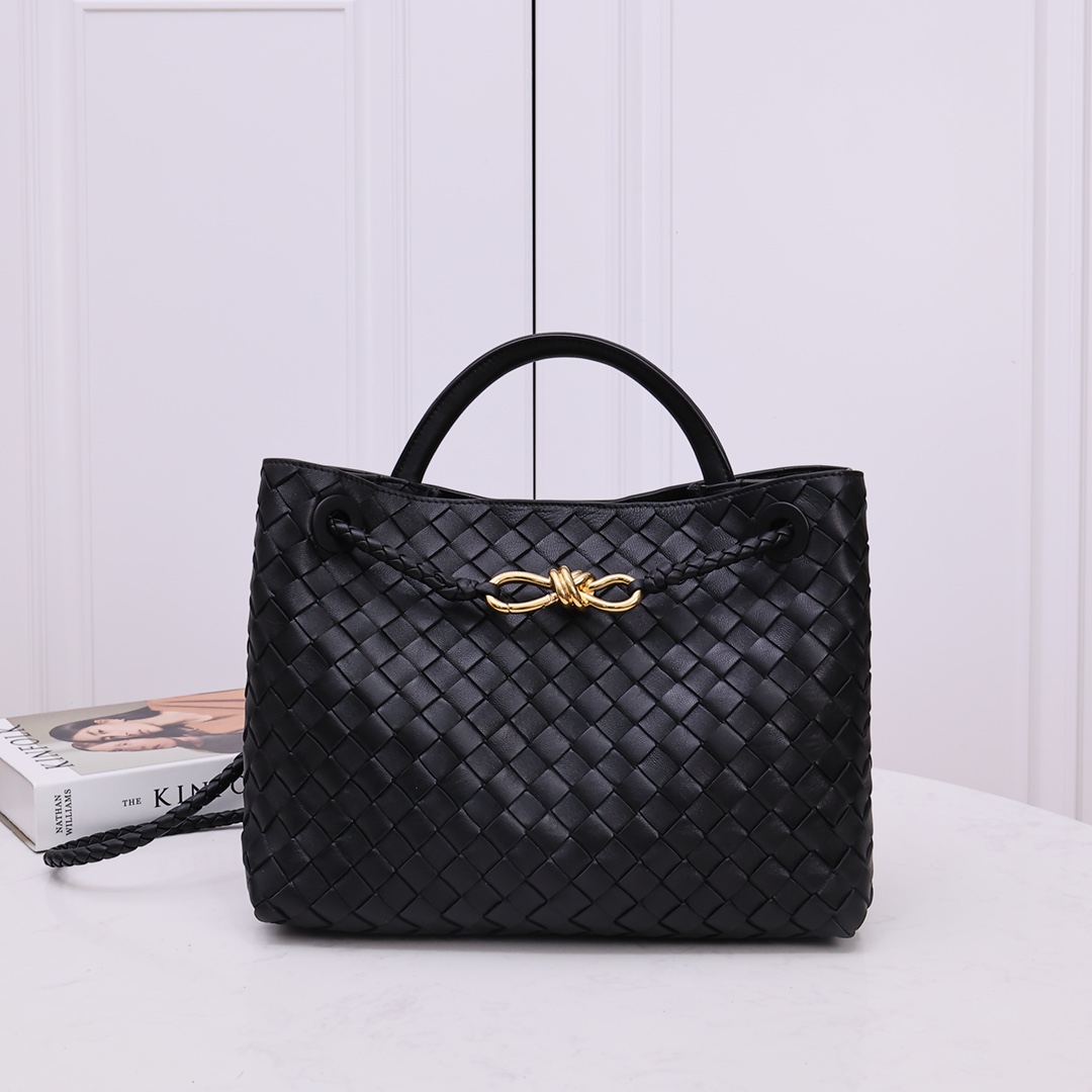 Bottega Veneta Medium Andiamo - PerfectKickZ