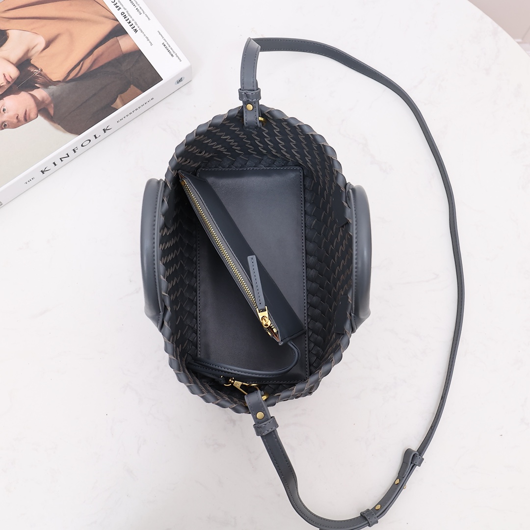 Bottega Veneta Mini Cabat - PerfectKickZ