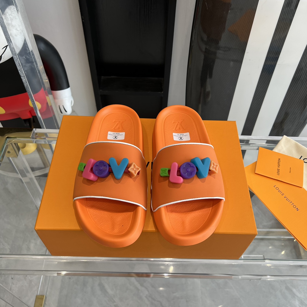 Louis Vuitton Pool Pillow Flat Comfort Mule Sandals - PerfectKickZ