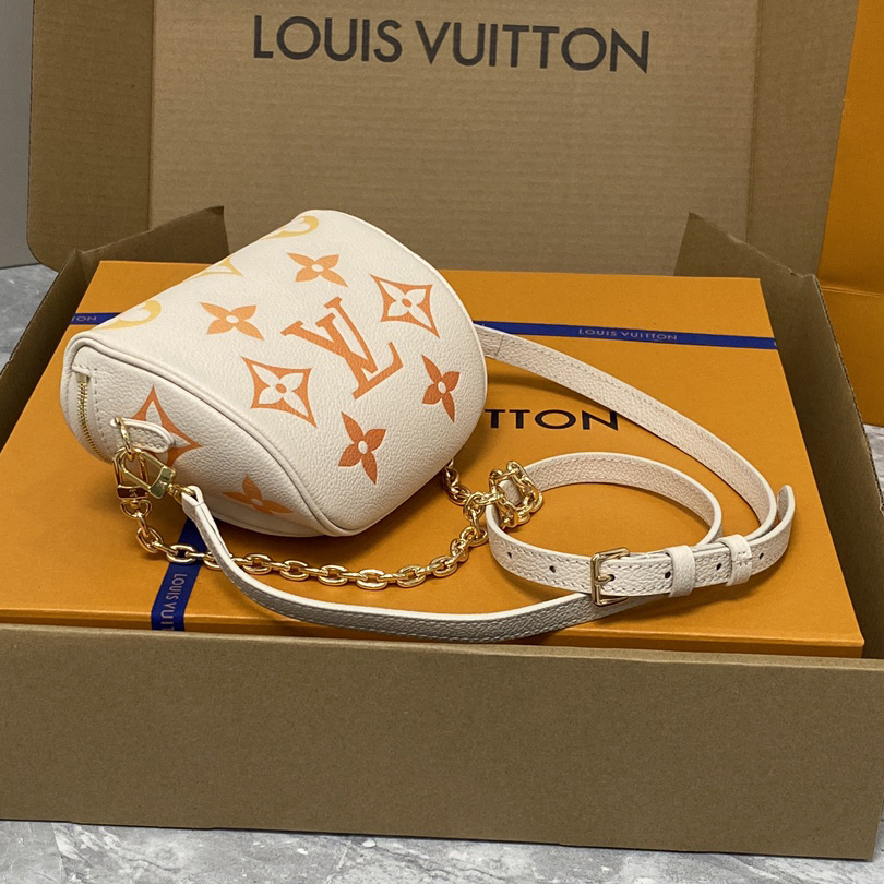Louis Vuitton Mini Bumbag (17x12x9.5cm)      M82208 - PerfectKickZ