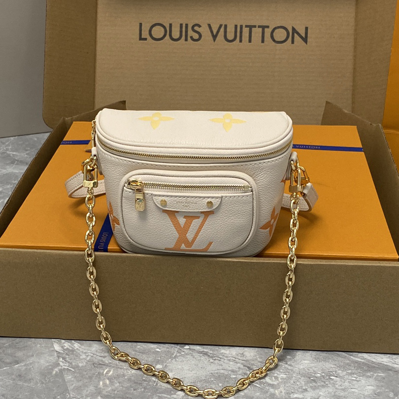 Louis Vuitton Mini Bumbag (17x12x9.5cm)      M82208 - PerfectKickZ