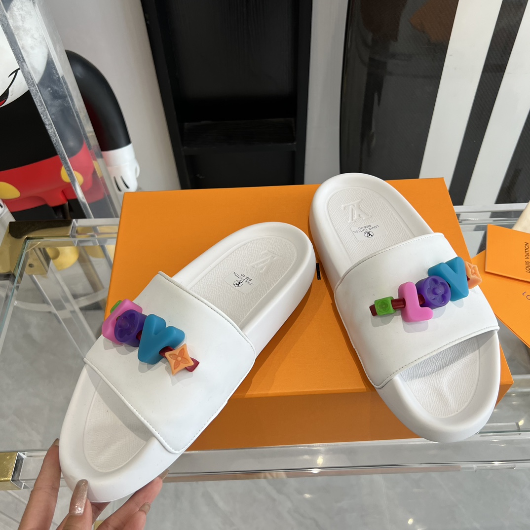 Louis Vuitton Pool Pillow Flat Comfort Mule Sandals - PerfectKickZ