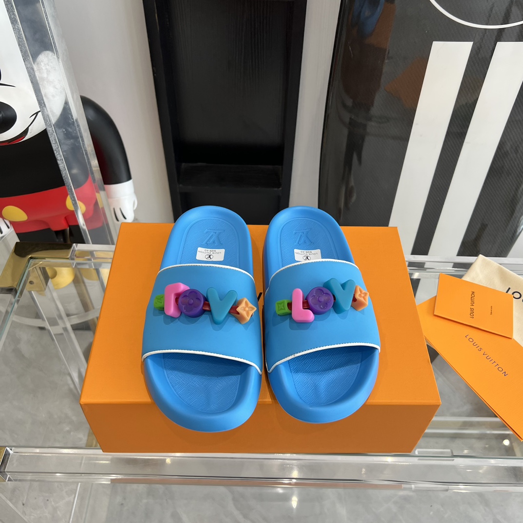 Louis Vuitton Pool Pillow Flat Comfort Mule Sandals - PerfectKickZ