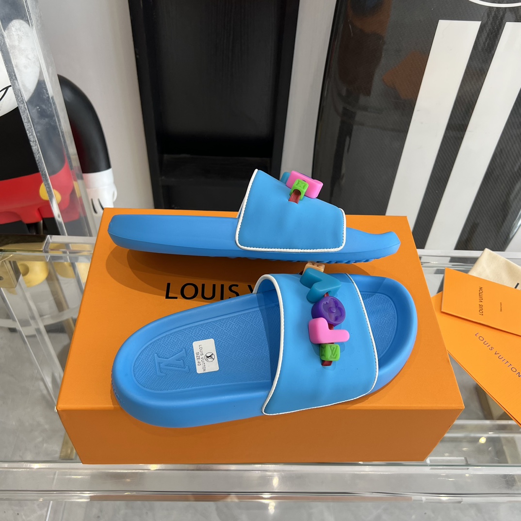 Louis Vuitton Pool Pillow Flat Comfort Mule Sandals - PerfectKickZ