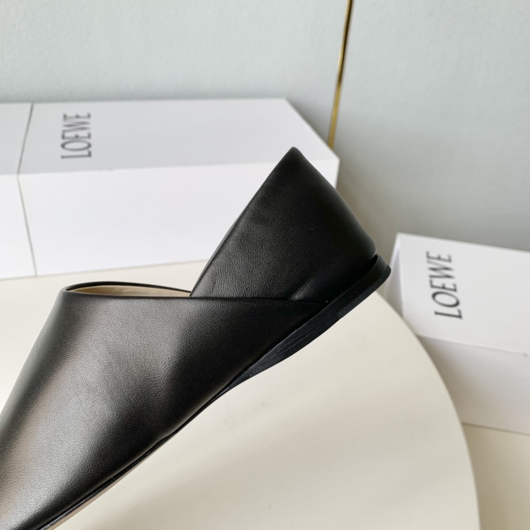Loewe Toy Slipper In Goatskin - 