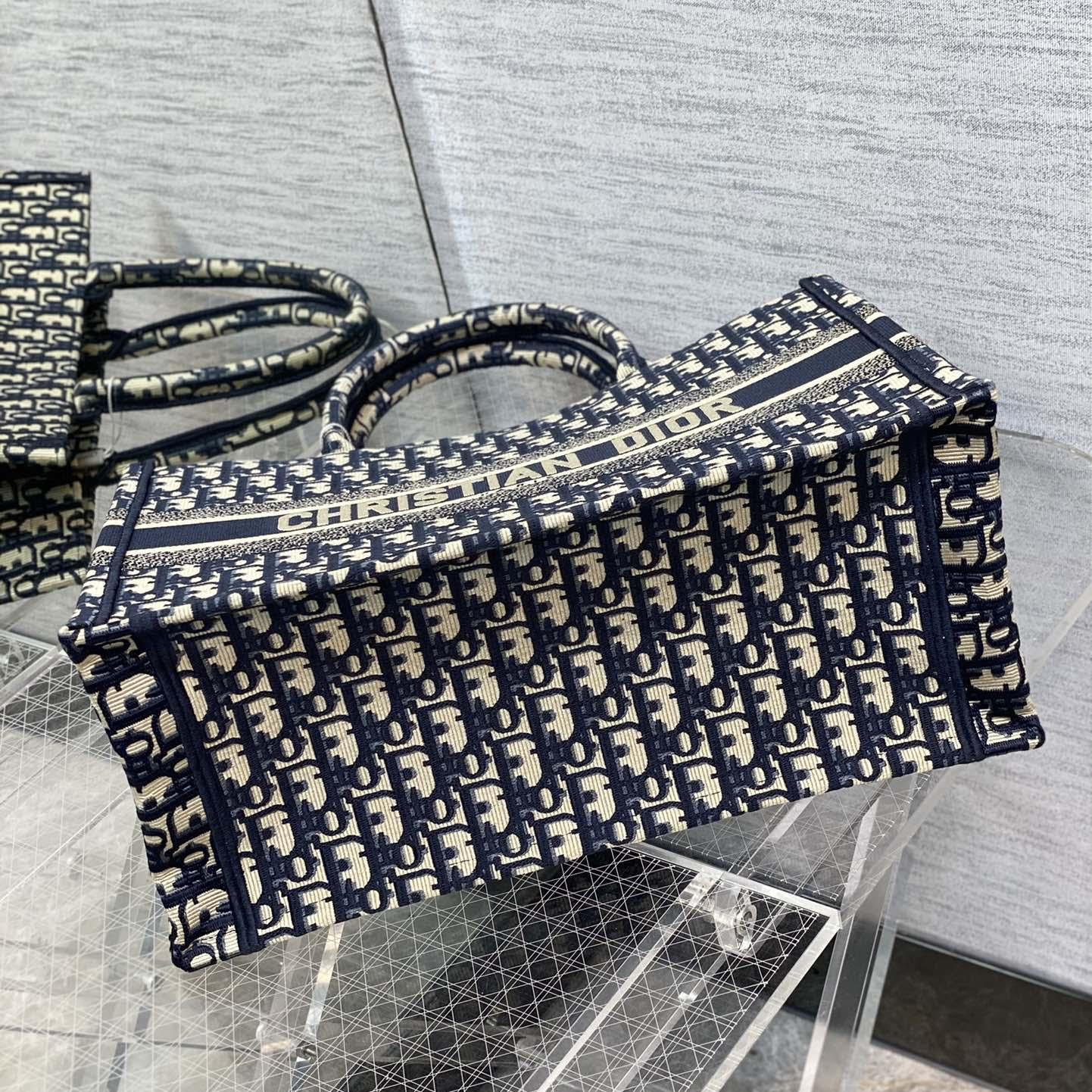 Dior Medium Dior Book Tote - PerfectKickZ