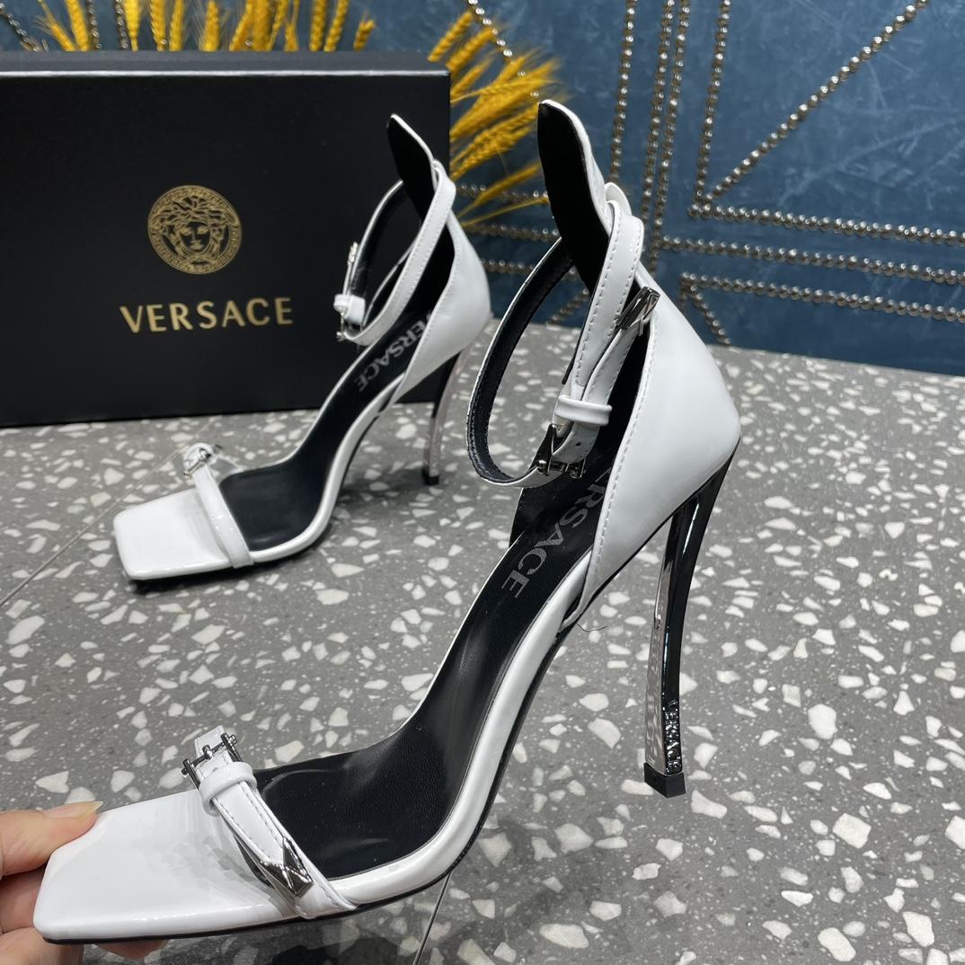 Versace Pin-Point Sandals - PerfectKickZ