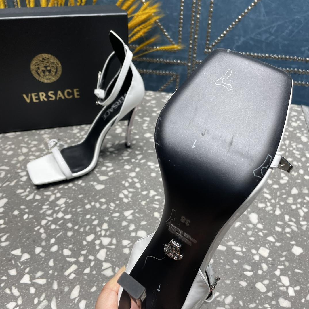 Versace Pin-Point Sandals - PerfectKickZ