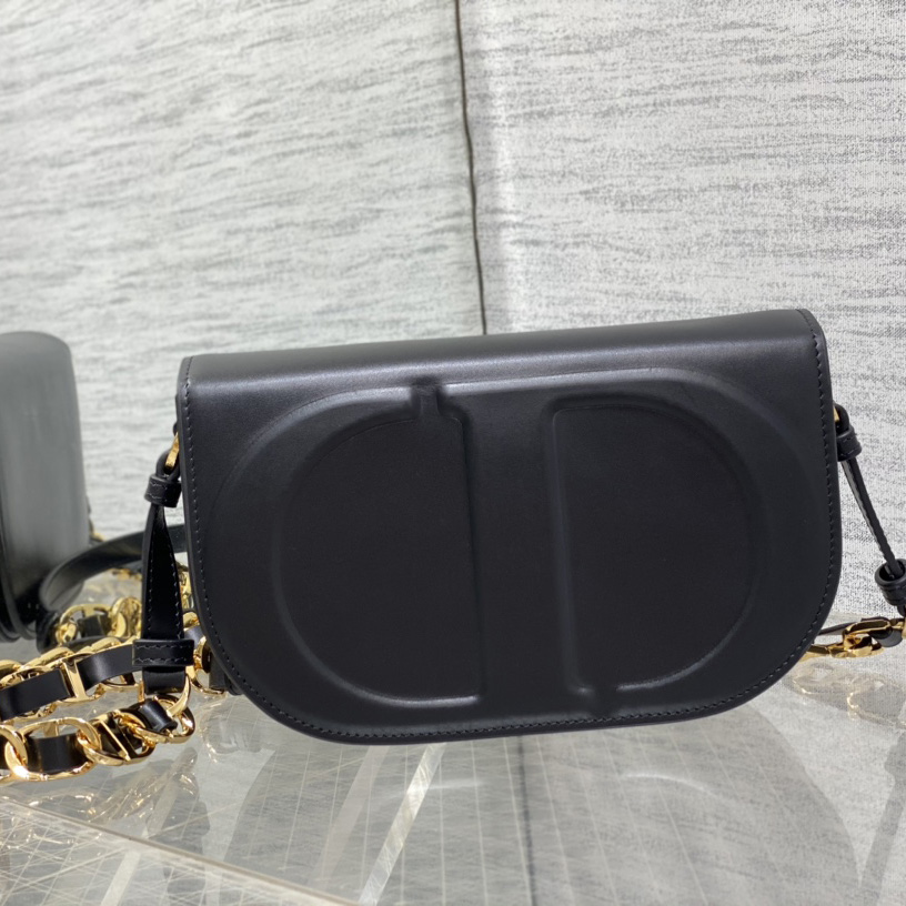 Dior CD Signature Bag With Strap - PerfectKickZ