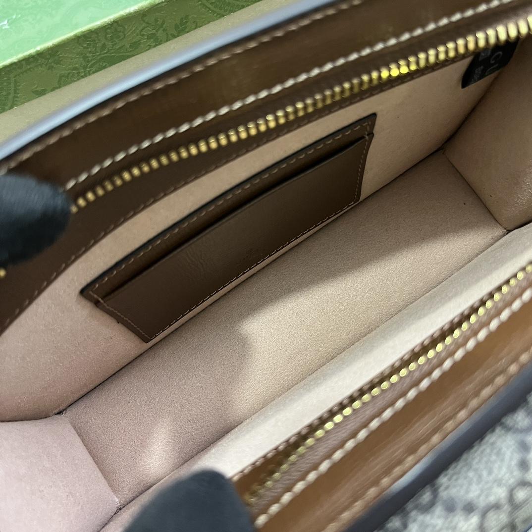 Gucci GG Belt Bag With Interlocking G (18-13-5cm) - PerfectKickZ