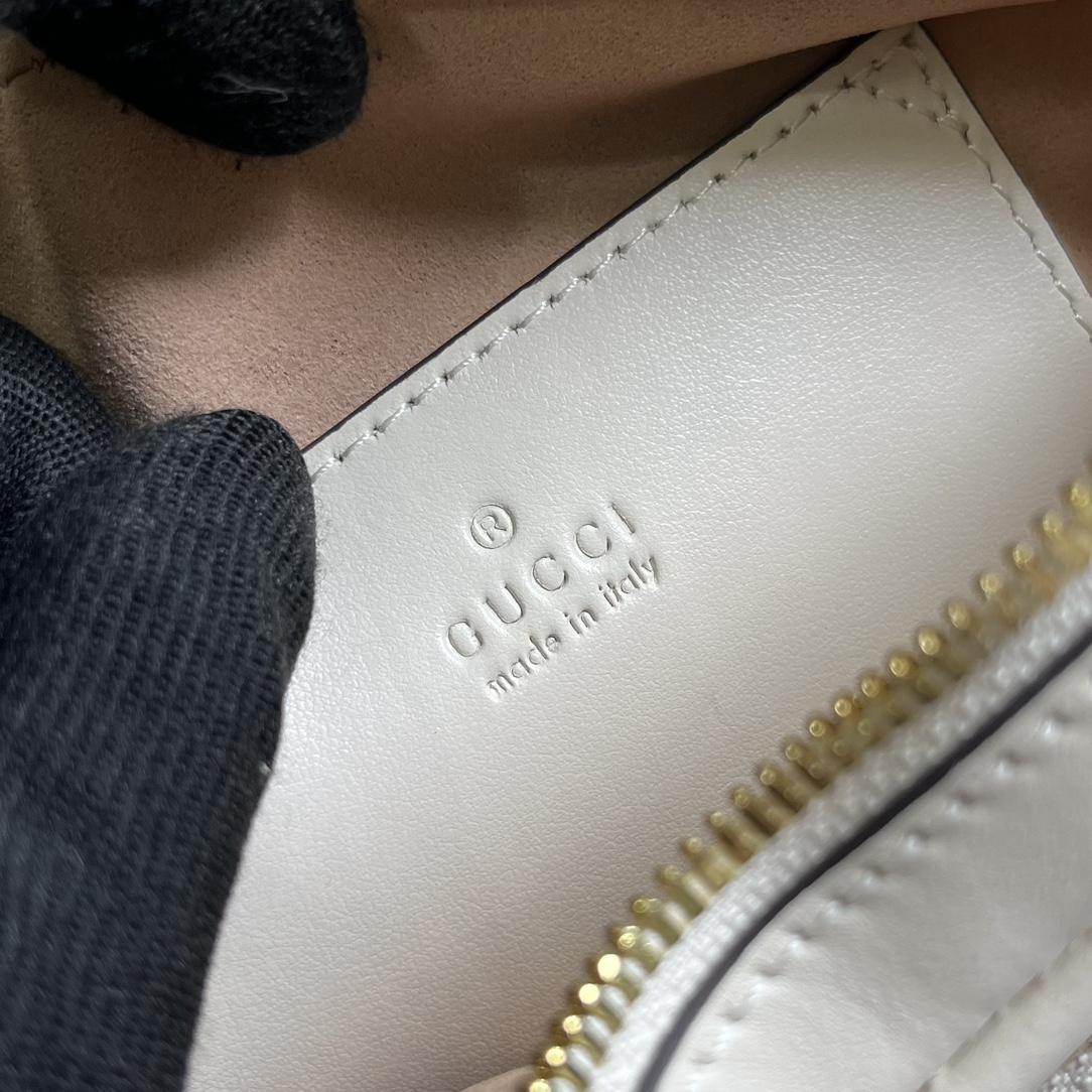 Gucci Interlocking G Mini Heart Shoulder Bag - PerfectKickZ