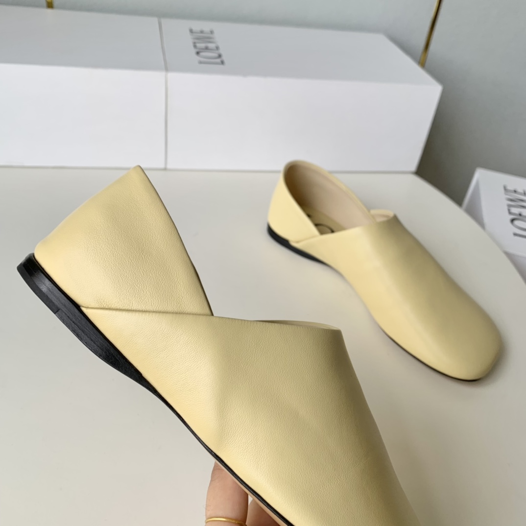 Loewe Toy Slipper In Goatskin - PerfectKickZ