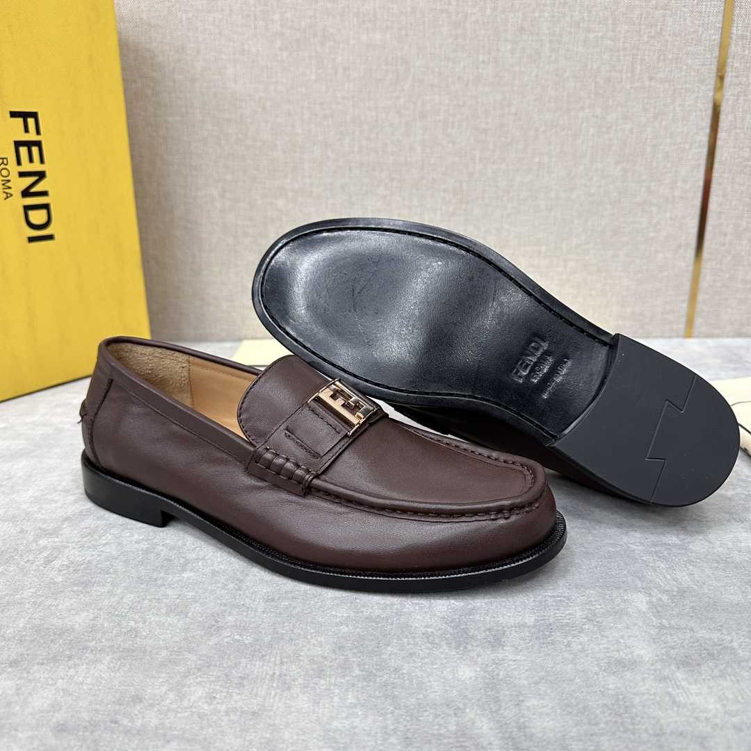 Fendi Men's Brown Loafer - PerfectKickZ