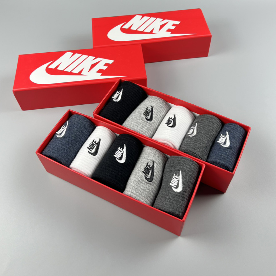 Nike Socks /Box - PerfectKickZ
