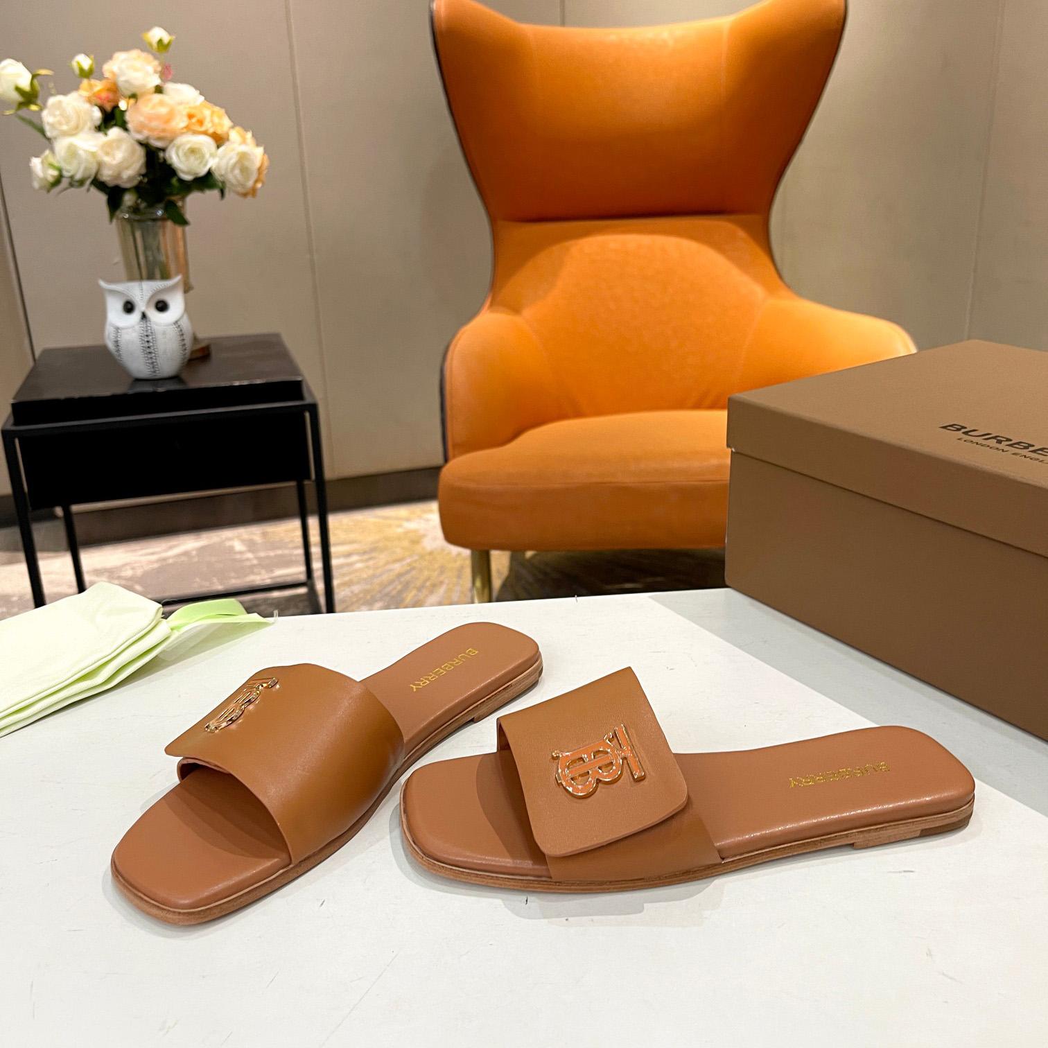 Burberry Women's Mule Sandals - PerfectKickZ