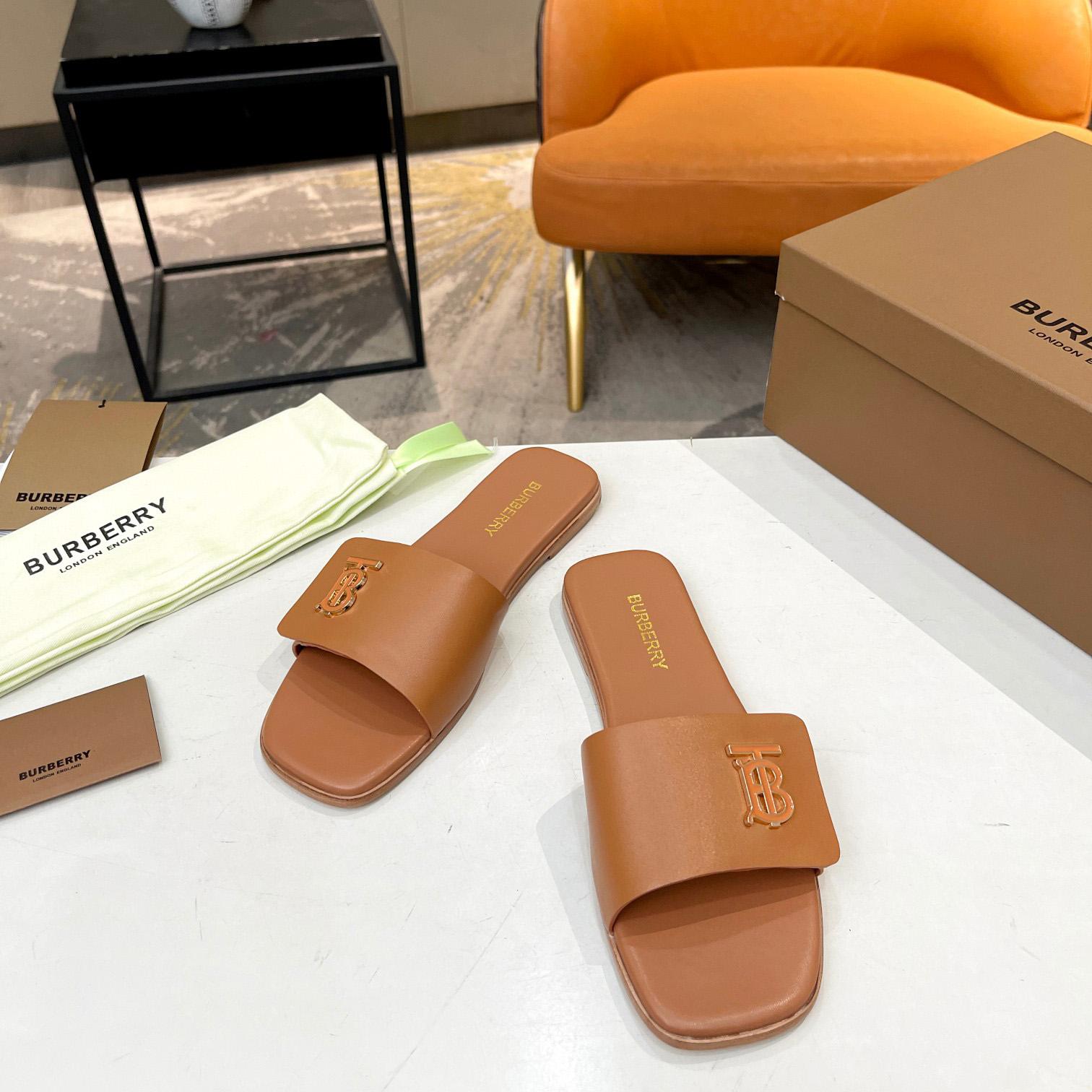 Burberry Women's Mule Sandals - PerfectKickZ
