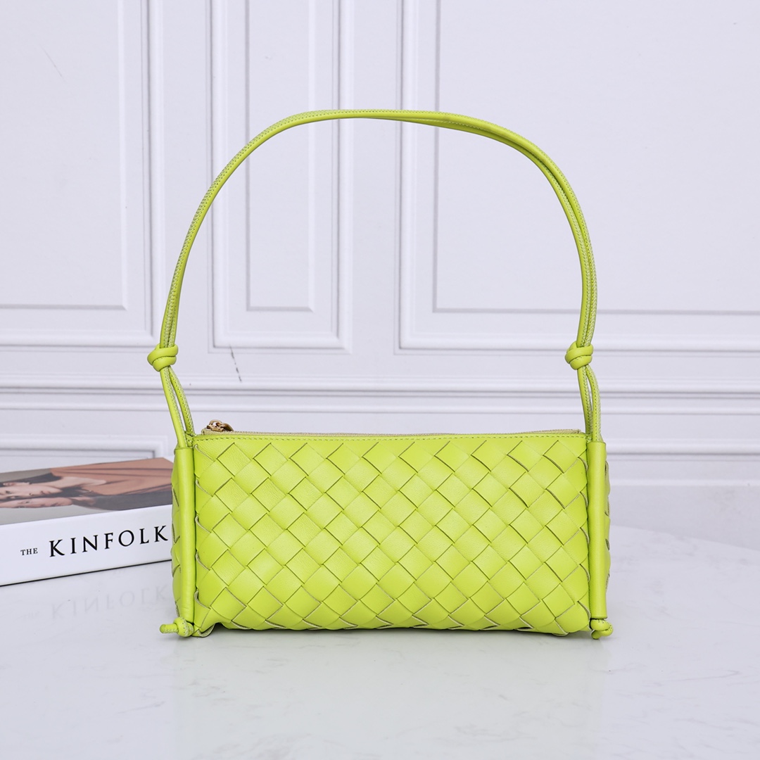 Bottega Veneta Intrecciato Napa Zip Shoulder Bag (25*12*11CM) - PerfectKickZ