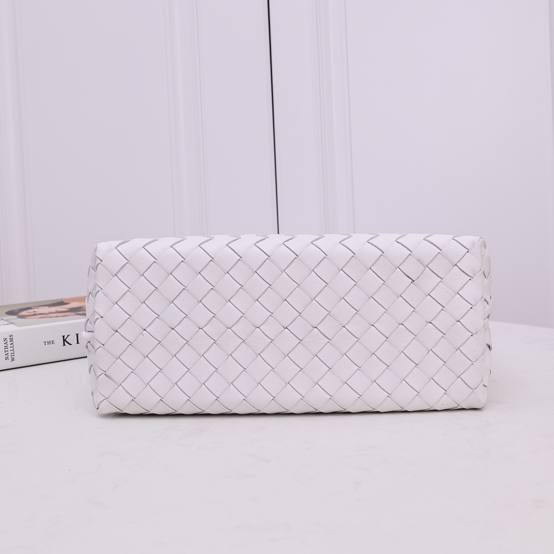 Bottega Veneta Medium Andiamo - PerfectKickZ