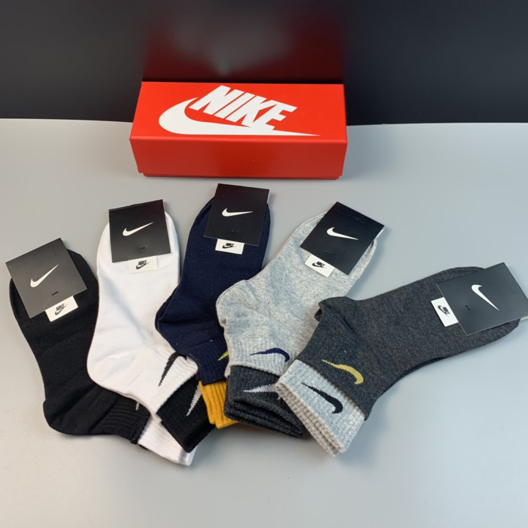 Nike Socks /Box - PerfectKickZ
