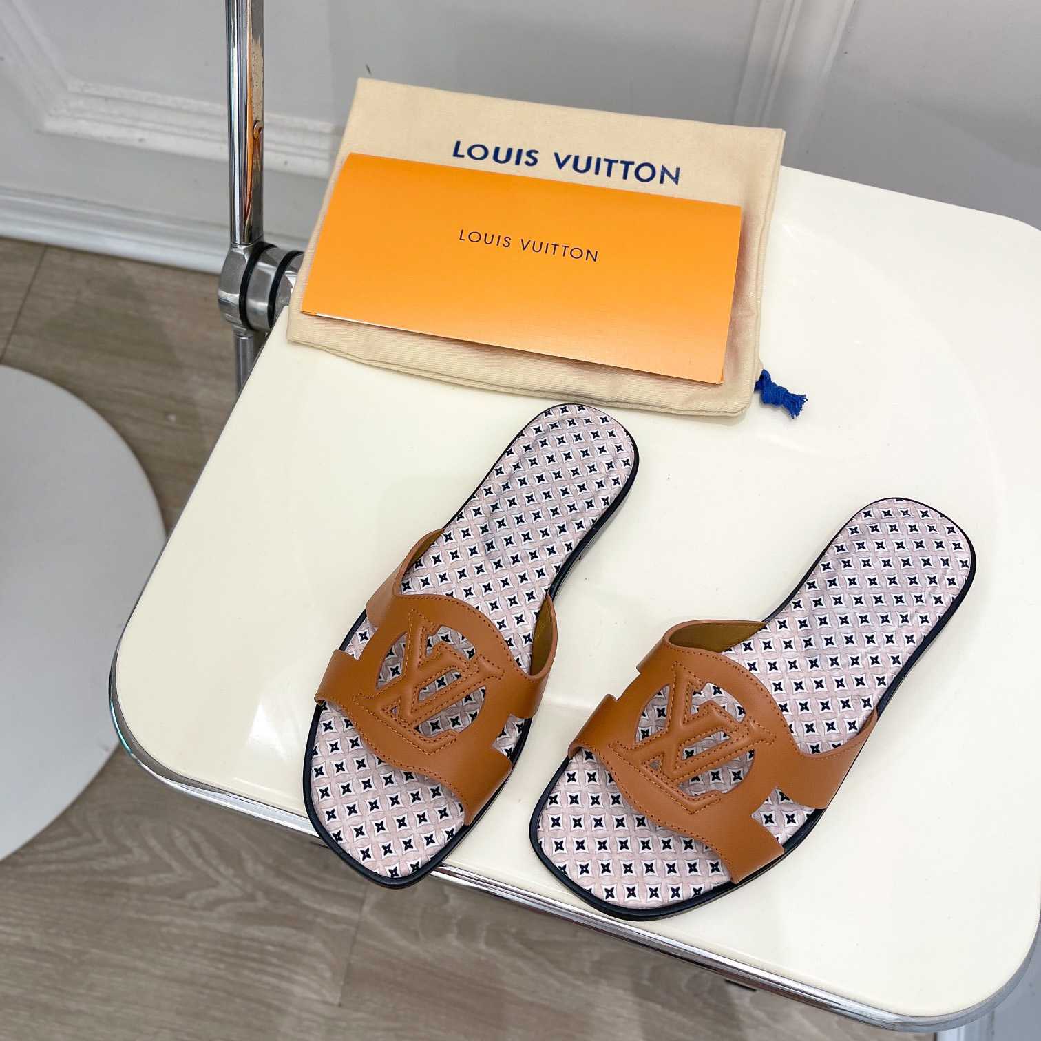 Louis Vuitton LV Isola Flat Mule - PerfectKickZ