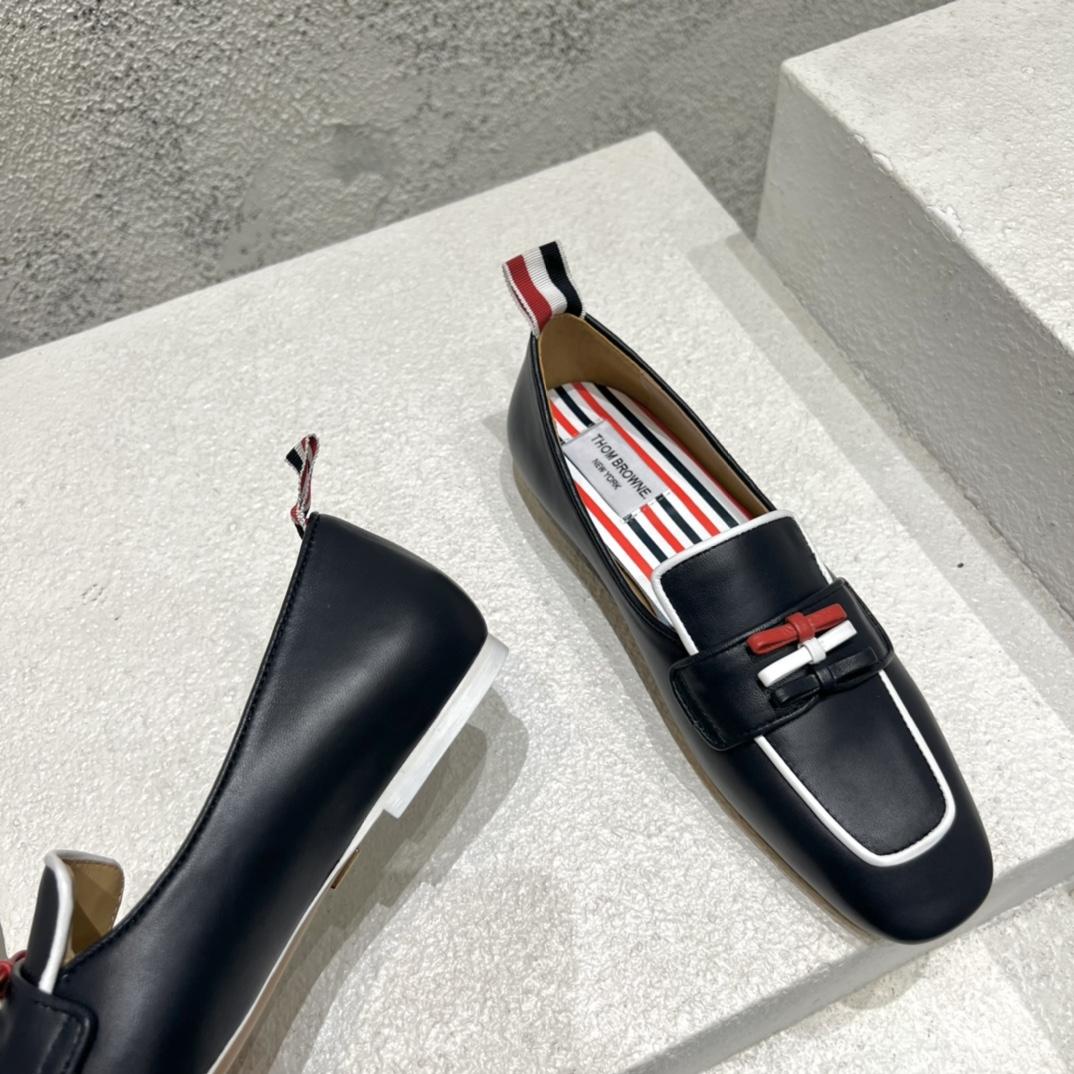 Thom Browne Navy Calf Leather Flexible Leather Sole 3-bow Loafer - PerfectKickZ