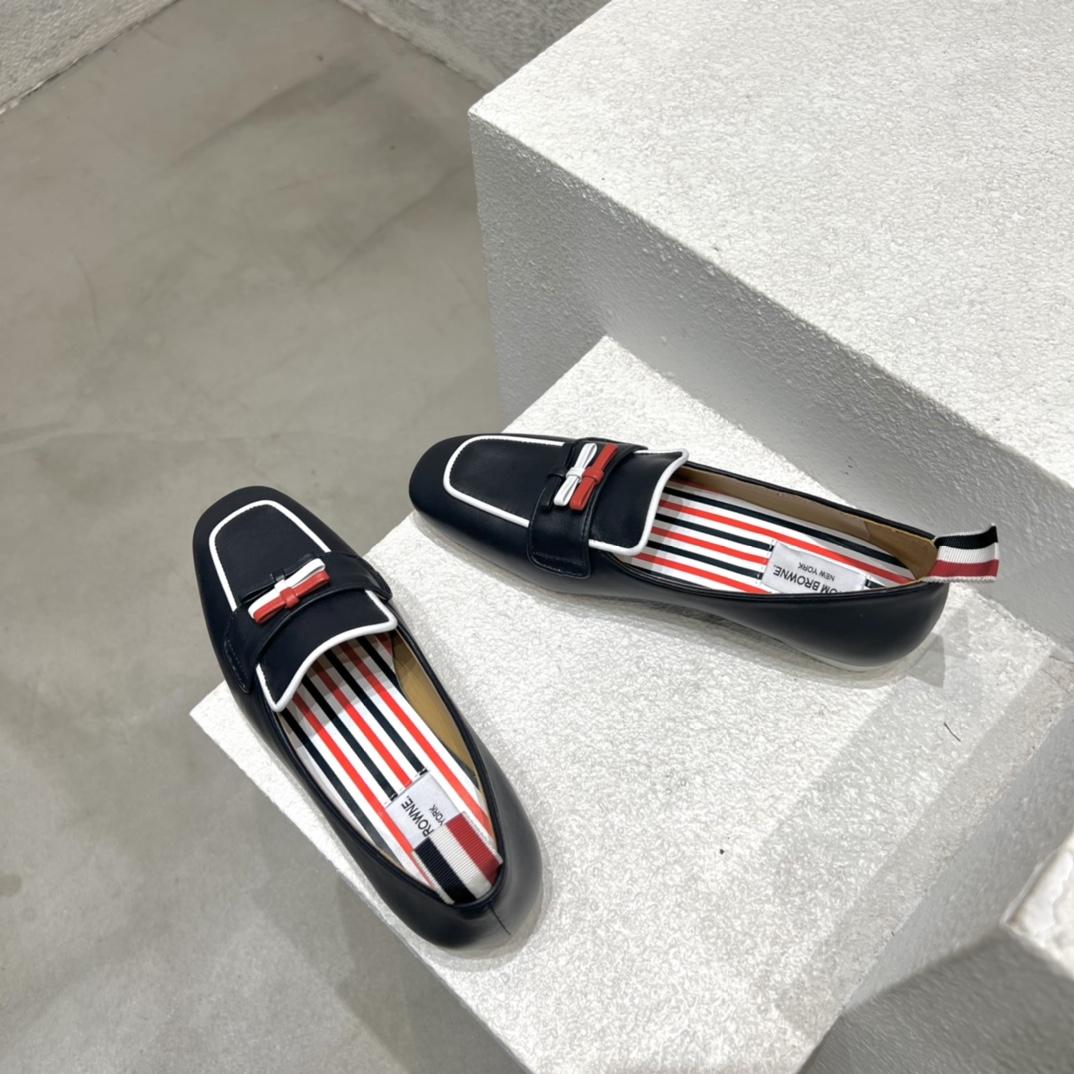 Thom Browne Navy Calf Leather Flexible Leather Sole 3-bow Loafer - PerfectKickZ